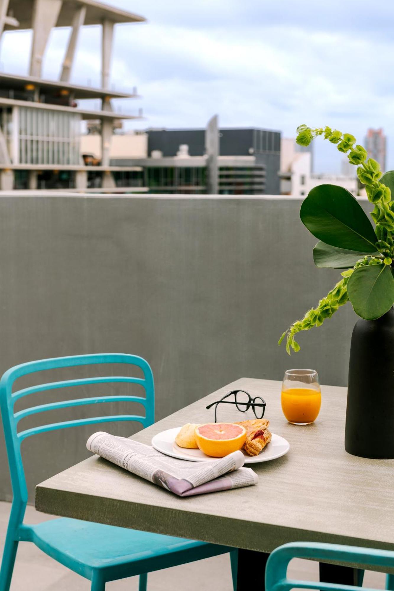 Sonder By Marriott Bonvoy 17West Apartments Miami Beach Bagian luar foto